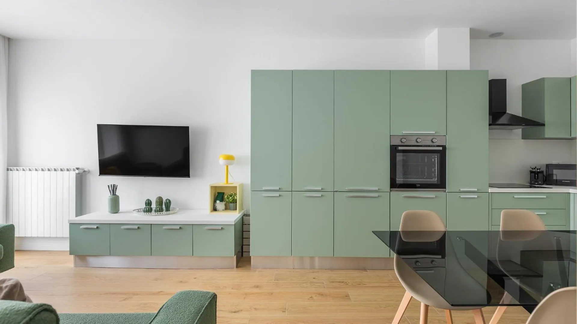 Apartment Green Azzo Gardino N9 Interno 4-2 Bologna Italy